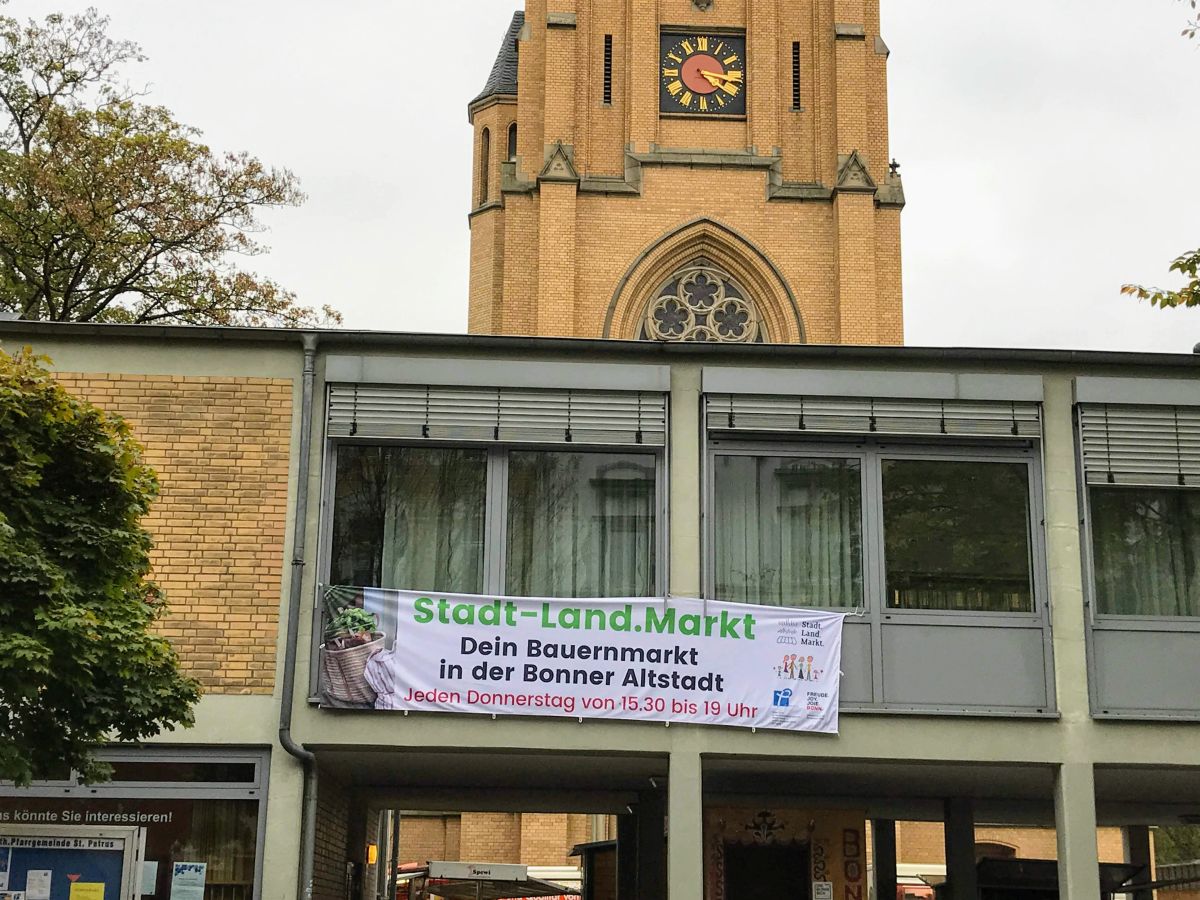 1 Eingang zum Stadt-Land.Markt
