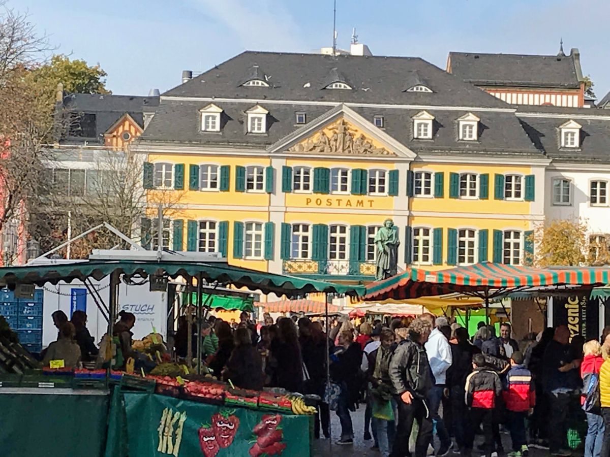 Wochenmarkt Münsterplatz Wochenmarkt Münsterplatz