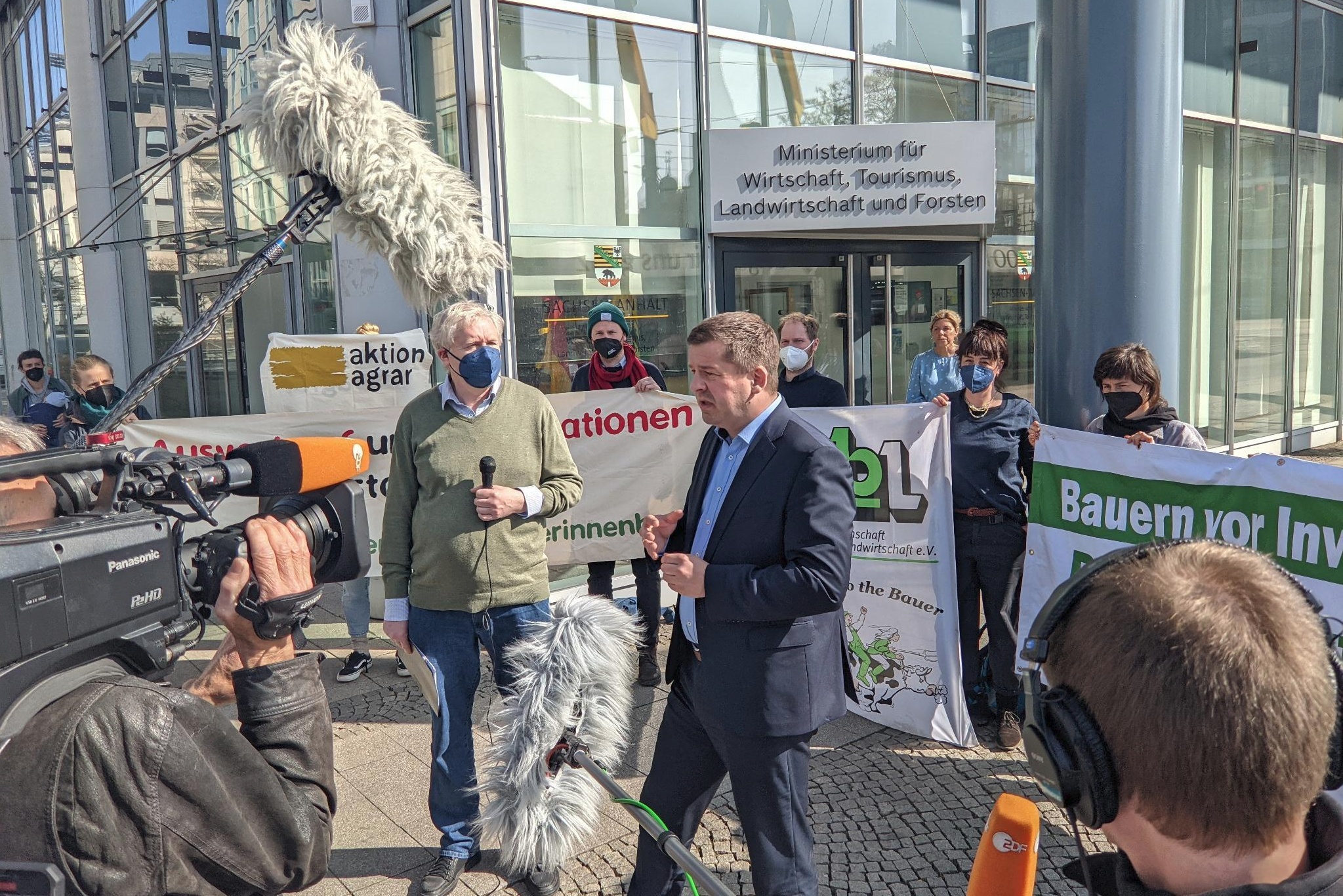 22-03-28_AbL_AktionAgrar_AgrarministeriumMagdeburg_Foto_AA