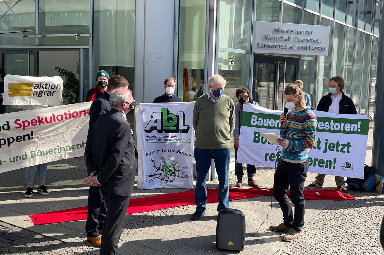 22-03-28_AbL_AktionAgrar_AgrarministeriumMagdeburg_Foto_AbL