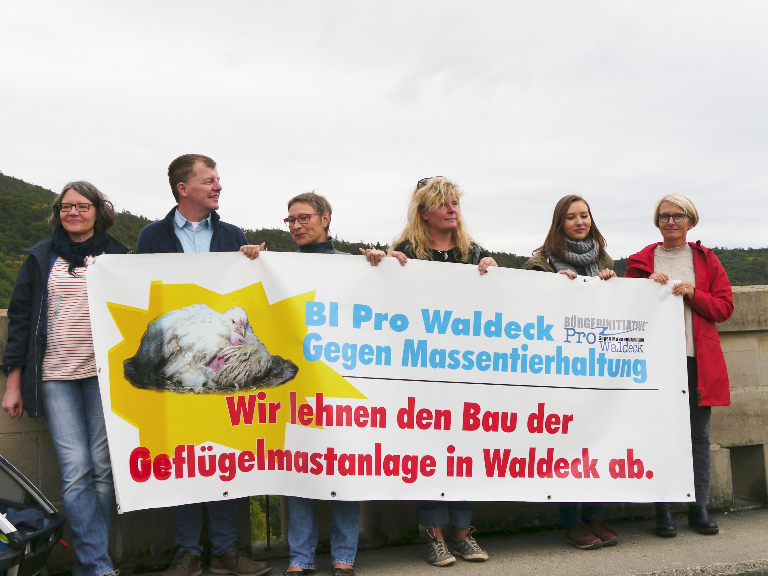 Die Bürgerinitiative Pro Waldeck formulierte ihren Protest freundlich doch war in der Sache hart. Und erfolgreich! (Foto Dickhaut)