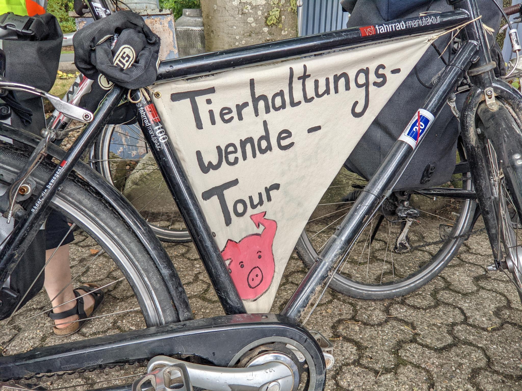 Tierhaltungswende-Tour 2022 Tierhaltungswende-Tour 2022